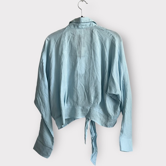 NWT Line & Dot Light Blue Button Up Tie Blouse SIZE XS - Picture 3 of 11